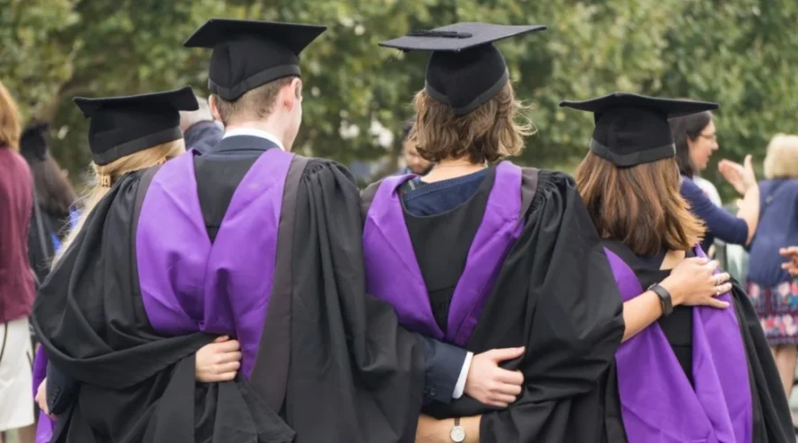 UK Government makes sweeping reforms to the student loan system in England
